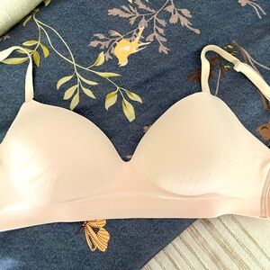 Soma Enbliss Wireless Bra 36C